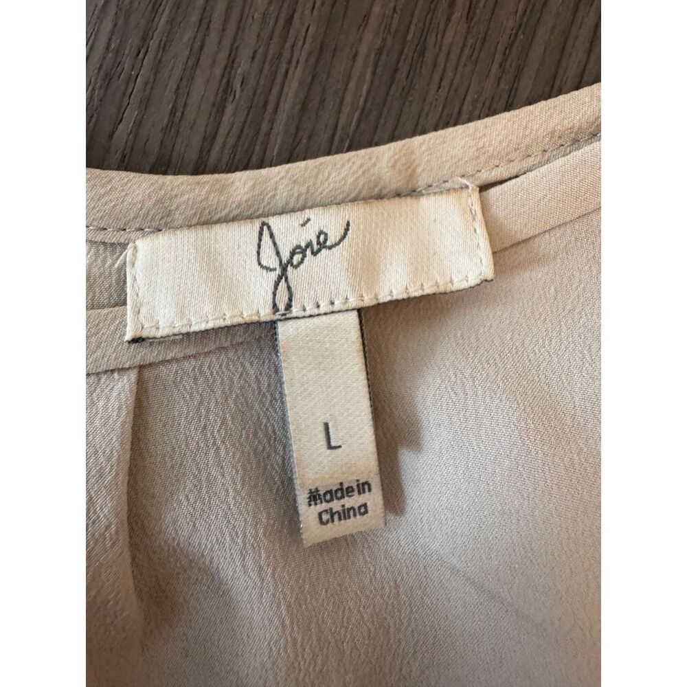 Joie Grey Silk Verrico Cold Shoulder Top Size Large - Picture 7 of 7